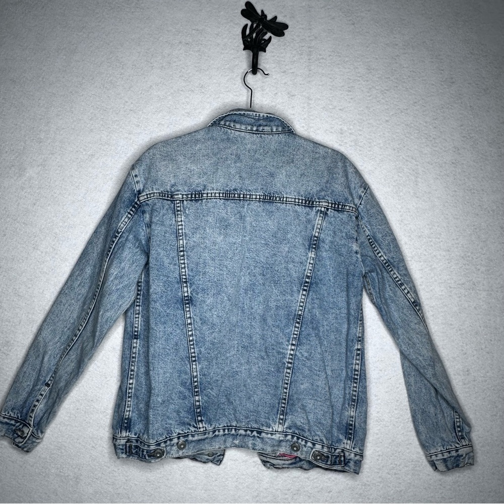 Free People Distressed Denim Jacket - 100% Cotton  – Size Small - Picture 2 of 4